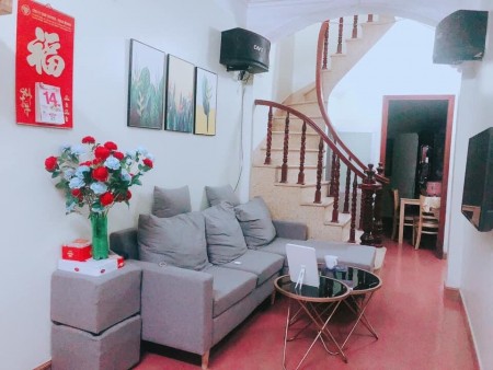 Bán nhà Minh Khai 28mx3T xây chắc chắn, giá 2.1 tỷ lh 0916010180