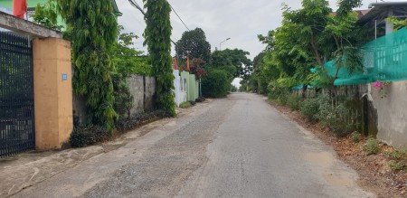 Bán đất mặt tiền Trần Nhật Duật - Đức Ninh, 13.5 x 28m, đã tách 2 sổ, giá mềm
