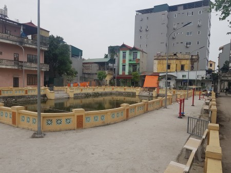 Đi đến slide 2