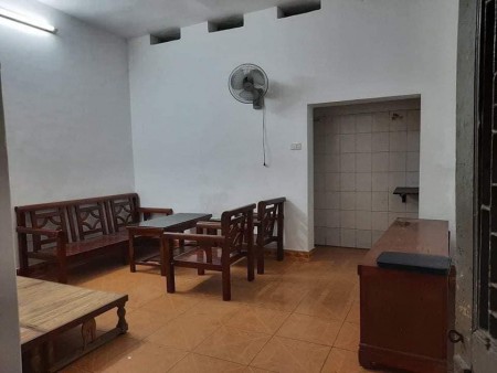 Chỉ Hơn 2 Tỷ, Có Luôn Nhà Trung Tâm Thanh Xuân, DT 30m2, MT 4,5m, Ngõ Thông, Ô Tô Đỗ 20m.