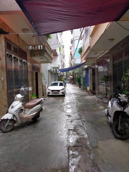 Bán nhà, ô tô đỗ cửa, gần Phố Nhổn, Từ Liêm, 52m2, 4 tầng, giá hơn 4 tỷ