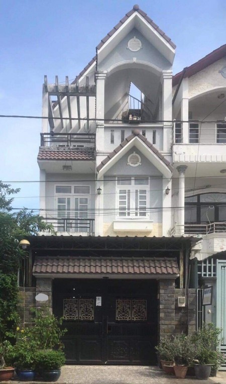 Quận 9 chủ sốt bán, hạ chào 1 tỷ Biệt thự Ng Duy Trinh, Chỉ còn 10 tỷ