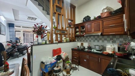 Nhà HXH Ni Sư Huỳnh Liên, gần Vinmart Bàu Cát, Tân Bình. 4,6 tỷ