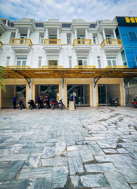 Đi đến slide 3