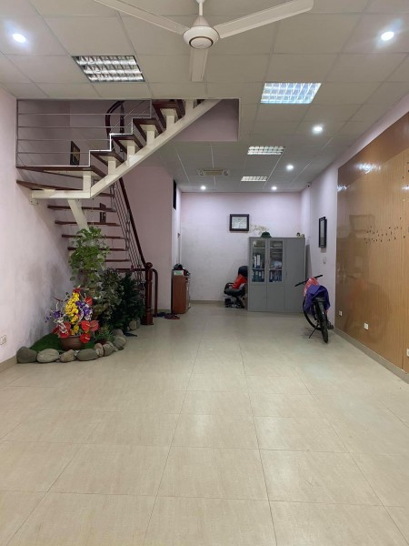 Bán nhà mặt phố Trần Cung, Kinh doanh, cho thuê văn phòng 30tr/th 75 m2 giá 12,6 tỷ