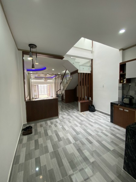 Đi đến slide 4