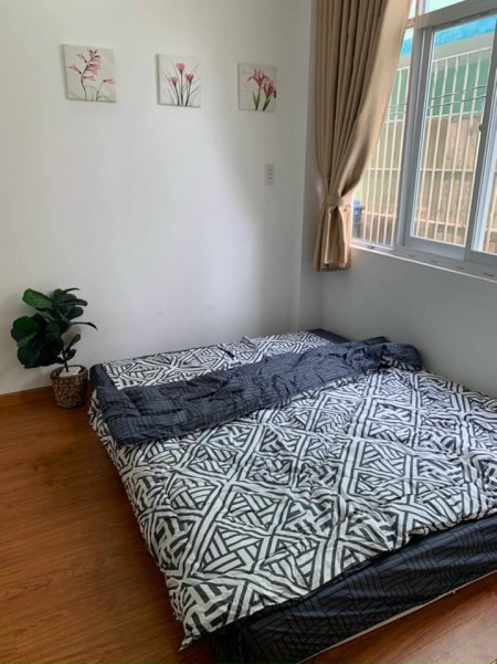 Bán nhà Vườn Lài, mở văn phòng, nhà đẹp, hẻm 6m, 4 tầng, 6.4 tỷ, 0763801388.