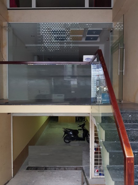 Cho thuê nhà nguyên căn MT đường Ký Con, phường Nguyễn Thái Bình, Quận 1, nhà nở hậu 10m, hầm + 7 lầu + sân thượng, thang máy
