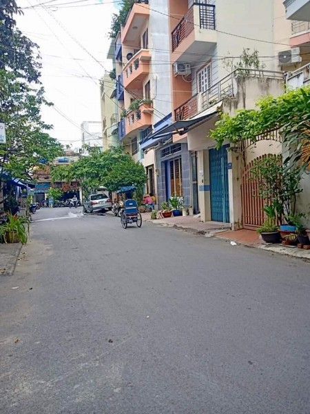 Bán nhà Hẻm xe hơi đường Thành Thái Quận 10 48m2 3 lầu 6 phòng 7.7 tỷ