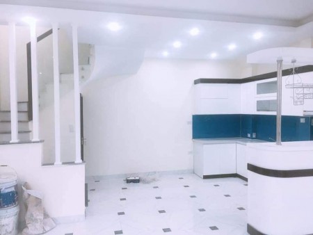 BÁN NHÀ MỚI XÂY LẠC LONG QUÂN, VIEW HỒ TÂY, MT 8M, K CÓ GIÁ TỐT HƠN CHỈ 3.2 TỶ