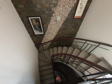 Đi đến slide 4