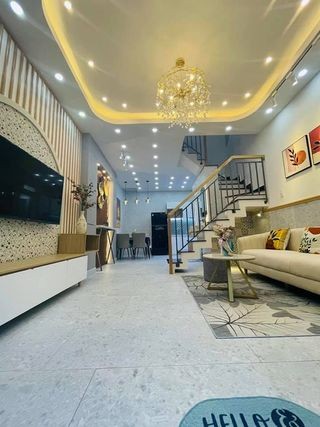 Bán gấp nhà HXH Phan Đăng Lưu,P3,Bình Thạnh,40m2,4.9 Tỷ