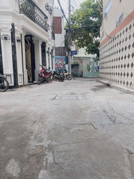 CẦN BÁN NHÀ HUỲNH VĂN BÁNH PHÚ NHUẬN NHỈNH 8 TỶ KÈO THƠM CHO ĐẦU TƯ