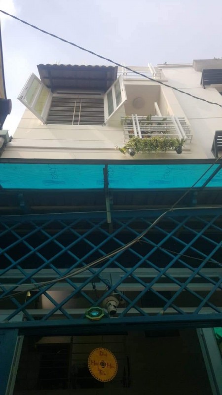Nhà 1 trệt 2 lầu sân thượng 140m2 Lý Thường Kiệt Q. Tân Bình giá 4.8 tỷ