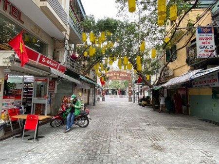 Bán nhà phố ẩm thực Tống Duy Tân 90m2 MT 5m doanh thu 3 tỷ/năm