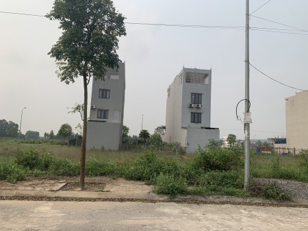 Lô đất nền sổ cá nhân Hướng Đông Nam, vị trí đẹp không lỗi lầm Gần đường 36m KĐT mới Xuân Hoà
