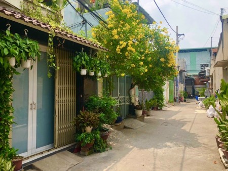 Cần tiền bán gấp căn nhà cấp 4, 75m2, đường Nguyễn Thị Búp, quận 12, SHR, giá 960tr