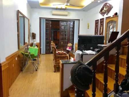 LôGóc, Gần Phố, Bán nhà ( Doãn Kế Thiện) DT: 72m. 4 Tầng. nhà đẹp ở luôn. 5.3 Tỷ