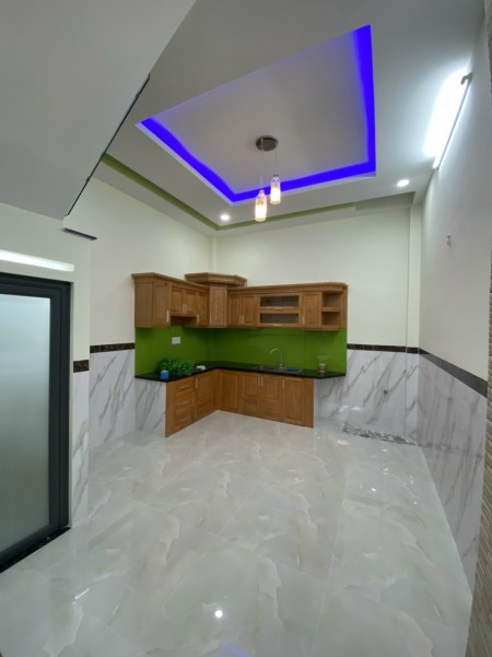 NHÀ Q.TÂN BÌNH, XE HƠI TỚI CỬA, 40M2, ĐẸP LUNG LINH