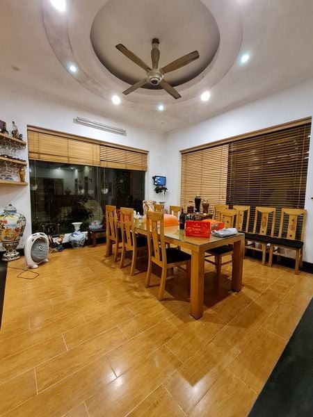 Bán nhà ngõ Hoàng Hoa Thám ở luôn 60m2, 4 tầng, MT 4m, 6 tỷ
