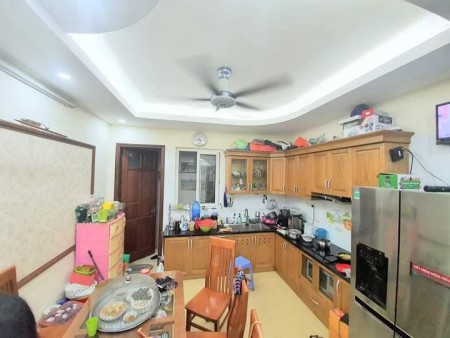 HIẾM PHÂN LÔ Ô TÔ VỈA HÈ 2 THOÁNG KINH DOANH 50M x 5T MT 4M GIÁ 12 TỶ