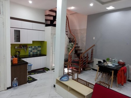 Nhà đẹp, phố Minh Khai, 40m2, 4 tầng, 3.9 tỷ liên hệ 0912229801 để biết thêm chi tiết!