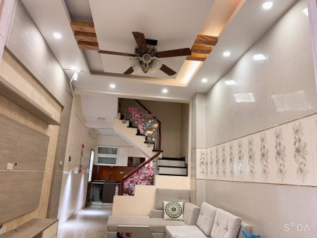 Bán nhà mới đẹp tại Yên Xá 4Tx35mx4PN, cách mặt đường Yên Xá 10m, giá chỉ 2,8 tỷ