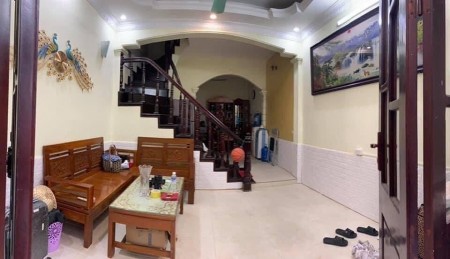 Hẻm 7m nhà 3 tầng ở ngay Bình Thạnh dt 100m2 giá 9.4 tỷ