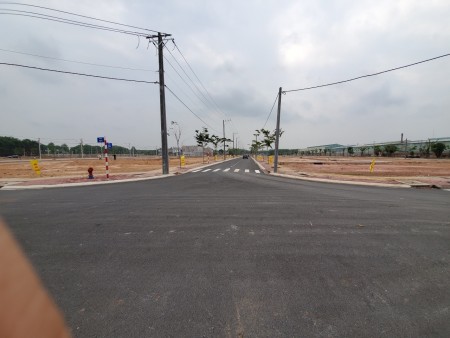 Ngay trung tâm hành chính Bàu Bàng đất 2 mặt tiền