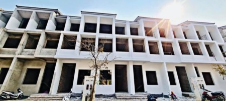 Bán gấp. nhà 4 tầng An Cựu City liền kề đại lộc Võ Nguyên Giáp, sổ chính chủ, giá 4.3 tỷ