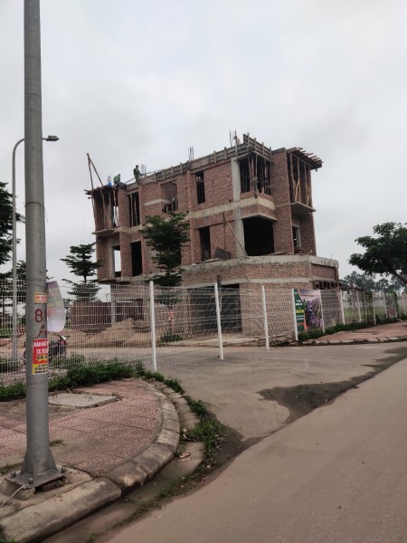 Đi đến slide 8