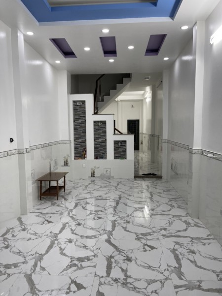 Nhà Trần Thủ Độ, 2 lầu, sân thượng, new 100%, giá 16tr