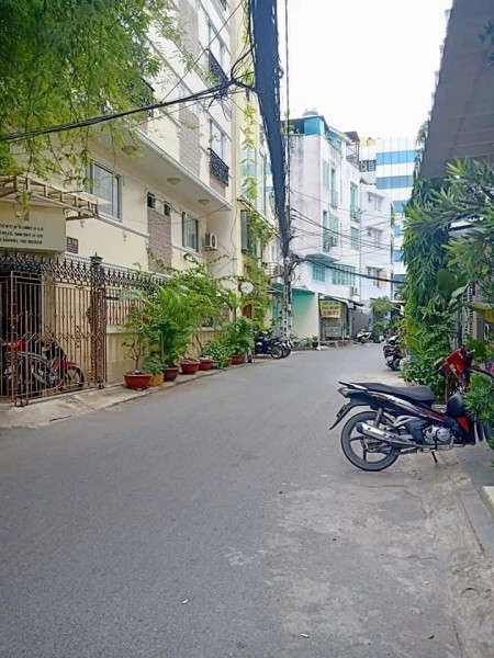 Bán Nhà Mặt tiền Ni Sư Huỳnh Liên Tân Bình 5x20 giá rẻ chỉ 11tỷ