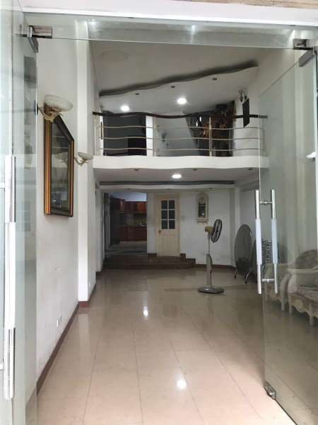 Cho thuê nhà khu k200 nguyên căn MT đường Hoàng Hoa Thám Phường 12, Quận Tân Bình (nhà như hình)