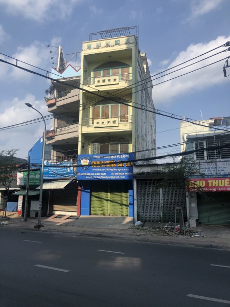 Gia đinh bán gấp nhà mặt tiền Đinḥ Bộ Lĩnh P26 Bình Thạnh. 4x20m CN đủ 80m2 Giá tốt chỉ 13.9 tỷ