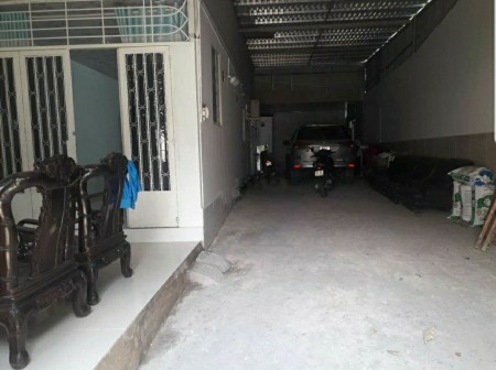 Cho thuê nhà 200m2 giá 15 triệu Huỳnh Tấn Phát, Quận 7