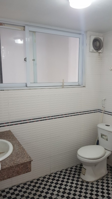 Bán nhà Đại Thanh 75m 5.5 tầng 70tr/m2