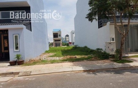 CẦN BÁN GẤP 2 LÔ ĐẤT 240M2 MẶT TIỀN ĐƯỜNG 16M, NGAY CHÂN CẦU XÁNG, SHR
