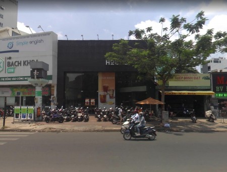 Mặt Tiền Đường Hậu Giang , Phường 11. DT: 8 x 32 - trống suốt