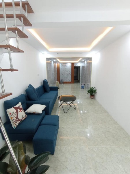 Bán nhà Tân Mai tặng phun nội thất xịn