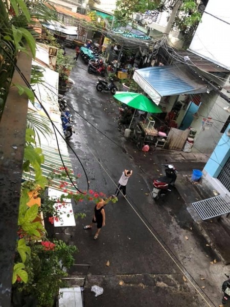 Đi đến slide 4