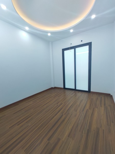 SIÊU HOT LĨNH NAM 5 TẦNG, NGÕ BA GÁC, 4 NGỦ, SỔ ĐỎ NỞ HẬU CHỈ 3 TỶ