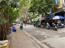 Bán Nhà Mặt Hồ Văn Chương, Vỉa Hè Ô tô Tránh Thang Máy Kinh Doanh Sầm Uất Giá 8 Tỷ.