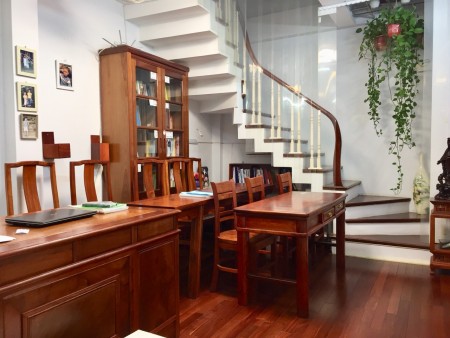 Bán nhà mặt phố Ba Đình Kinh doanh đỉnh vỉa hè rộng