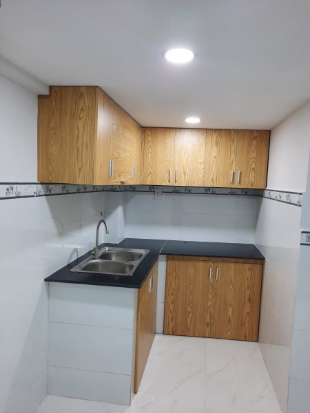 Bán nhà Lạc Long Quân, Tân Bình, 20m2, 3 Tầng, Nhà Mới, 2 tỷ trên còn thương lượng nhẹ