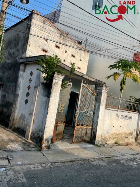 BÁN LÔ GOC 2 MẶT TIỀN ĐƯỜNG NHỰA P. TÂN MAI
