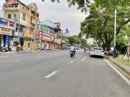 HÀNG HIẾM! BÁN GẤP 2 LÔ LIỀN KỀ MẶT TIỀN PHẠM NGŨ LÃO KHU PHỐ TÂY SẦM UẤT BẬC NHẤT TP HUẾ