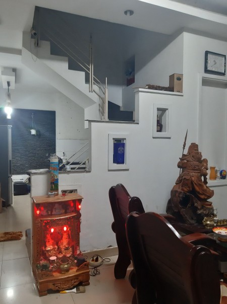 Nhà đẹp, kiên cố, mới vô ở ngay 40m2 chỉ 3,3 tỷ.
