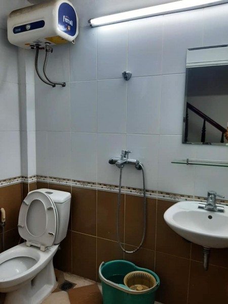 NHÀ NGÕ NÔNG NGAY ĐẦU PHỐ KIM MÃ, GẦN TTTM, CHỢ, TRƯỜNG HỌC 3,35 TỶ