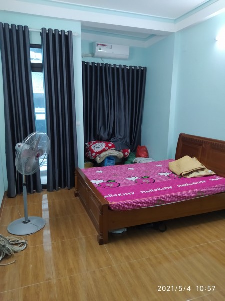 Bán nhà làng Trạm – Long Biên. DT 60m2